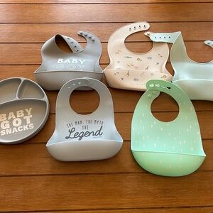 Baby silicone bib and plate